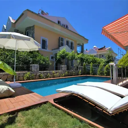 Villa Child Friendly Villa With Pool In City Center *