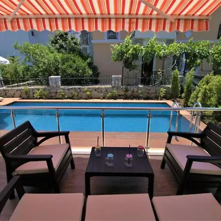 Villa Child Friendly Villa With Pool In City Center Fethiye