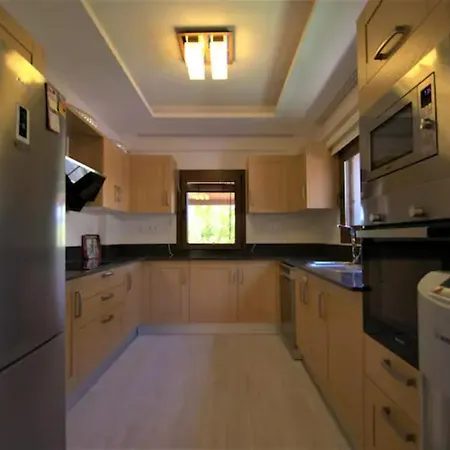 Child Friendly Villa With Pool In City Center * Fethiye